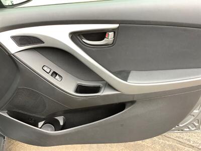 2016 Hyundai ELANTRA SE   - Photo 23 - Crest Hill, IL 60403