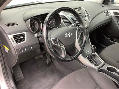 2016 Hyundai ELANTRA SE   - Photo 13 - Crest Hill, IL 60403