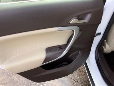 2014 Buick Regal Premium I - Photo 25 - Crest Hill, IL 60403