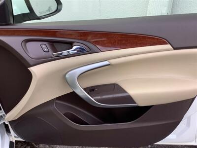 2014 Buick Regal Premium I   - Photo 29 - Crest Hill, IL 60403