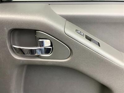 2016 Nissan Frontier SV V6 - Photo 27 - Crest Hill, IL 60403