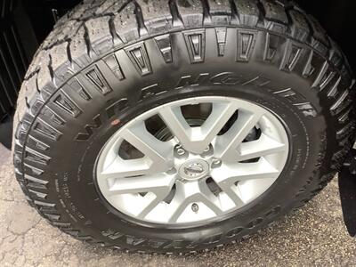 2016 Nissan Frontier SV V6 - Photo 43 - Crest Hill, IL 60403