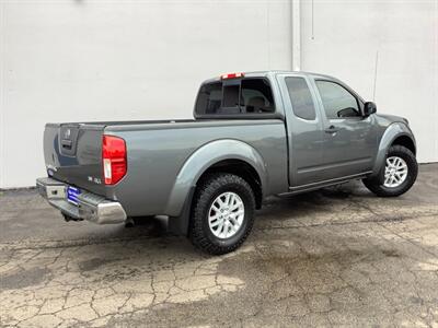 2016 Nissan Frontier SV V6 - Photo 5 - Crest Hill, IL 60403