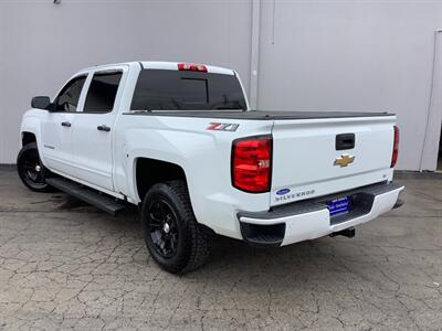 2018 Chevrolet Silverado 1500 LT Z71 - Photo 4 - Crest Hill, IL 60403