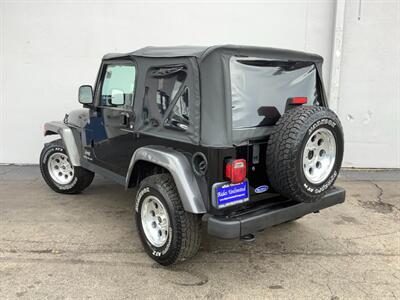 2004 Jeep Wrangler X - Photo 3 - Crest Hill, IL 60403