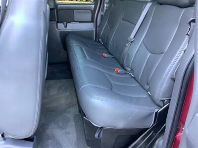 2006 GMC Sierra 1500 SLT 1   - Photo 25 - Crest Hill, IL 60403