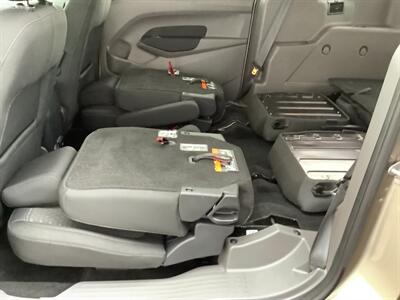 2020 Ford Transit Connect XLT   - Photo 28 - Crest Hill, IL 60403