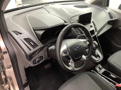 2020 Ford Transit Connect XLT   - Photo 16 - Crest Hill, IL 60403