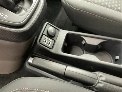 2020 Ford Transit Connect XLT   - Photo 17 - Crest Hill, IL 60403