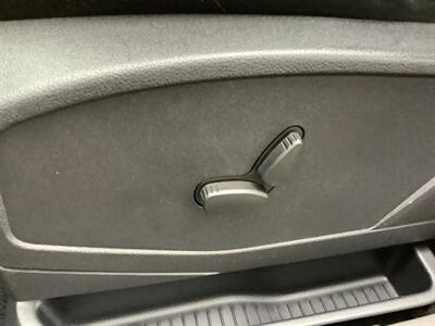 2020 Ford Transit Connect XLT   - Photo 15 - Crest Hill, IL 60403