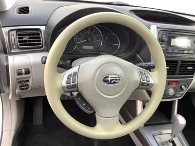 2013 Subaru Forester 2.5X Premium - Photo 17 - Crest Hill, IL 60403