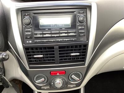 2013 Subaru Forester 2.5X Premium   - Photo 18 - Crest Hill, IL 60403
