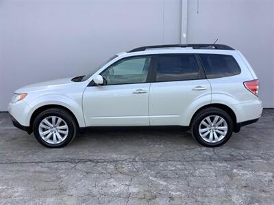 2013 Subaru Forester 2.5X Premium - Photo 3 - Crest Hill, IL 60403
