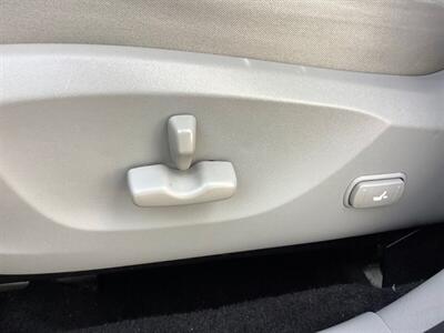 2013 Subaru Forester 2.5X Premium - Photo 12 - Crest Hill, IL 60403