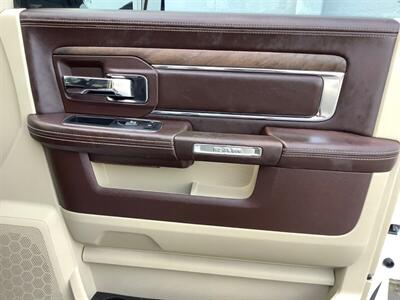 2014 RAM 1500 Laramie Longhorn   - Photo 38 - Crest Hill, IL 60403