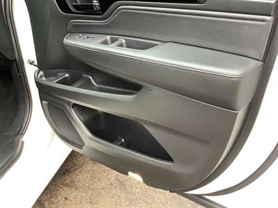 2024 Honda Odyssey Touring - Photo 36 - Crest Hill, IL 60403