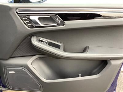 2024 Porsche Macan S   - Photo 31 - Crest Hill, IL 60403