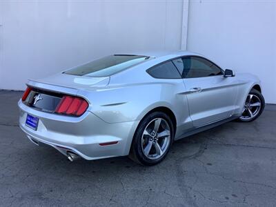 2015 Ford Mustang V6   - Photo 6 - Crest Hill, IL 60403