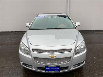 2009 Chevrolet Malibu LTZ   - Photo 9 - Crest Hill, IL 60403