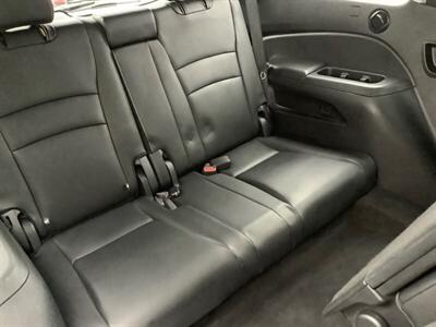 2018 Honda Pilot Touring   - Photo 32 - Crest Hill, IL 60403