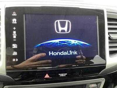 2018 Honda Pilot Touring   - Photo 18 - Crest Hill, IL 60403