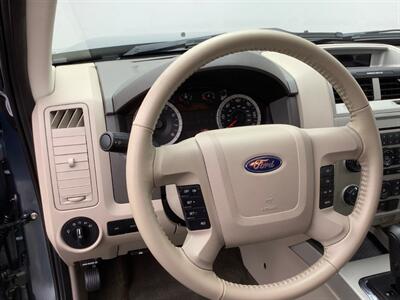 2011 Ford Escape XLT   - Photo 15 - Crest Hill, IL 60403