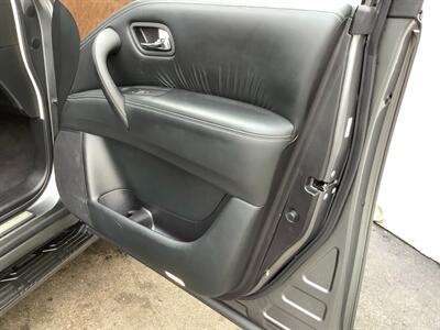 2017 INFINITI QX80   - Photo 43 - Crest Hill, IL 60403