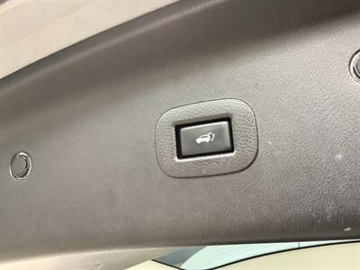 2017 INFINITI QX80   - Photo 26 - Crest Hill, IL 60403