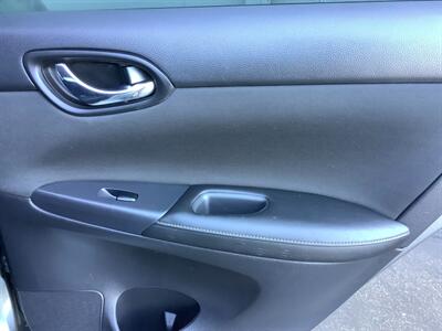 2017 Nissan Sentra S - Photo 18 - Crest Hill, IL 60403