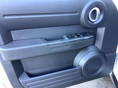 2011 Dodge Nitro Heat - Photo 10 - Crest Hill, IL 60403