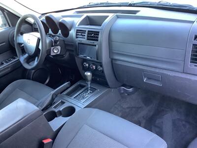 2011 Dodge Nitro Heat - Photo 28 - Crest Hill, IL 60403