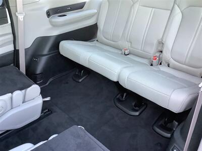 2022 Wagoneer Wagoneer Series III   - Photo 21 - Crest Hill, IL 60403