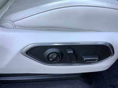 2022 Wagoneer Wagoneer Series III   - Photo 22 - Crest Hill, IL 60403