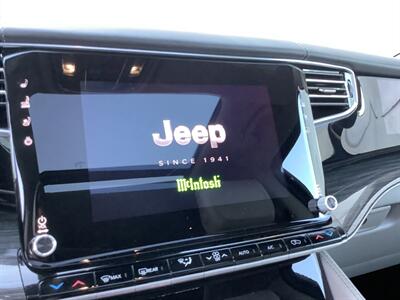 2022 Wagoneer Wagoneer Series III   - Photo 13 - Crest Hill, IL 60403