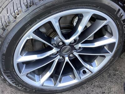 2022 Wagoneer Wagoneer Series III   - Photo 34 - Crest Hill, IL 60403