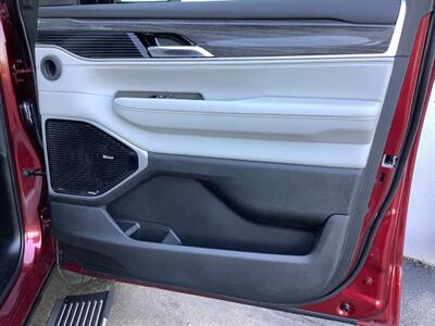 2022 Wagoneer Wagoneer Series III   - Photo 50 - Crest Hill, IL 60403