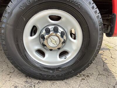 2006 Chevrolet Express LS 3500   - Photo 35 - Crest Hill, IL 60403