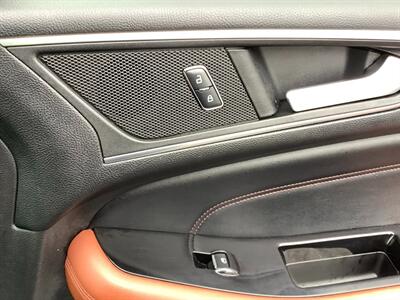 2015 Ford Edge Titanium   - Photo 30 - Crest Hill, IL 60403