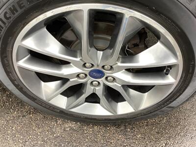 2015 Ford Edge Titanium   - Photo 45 - Crest Hill, IL 60403