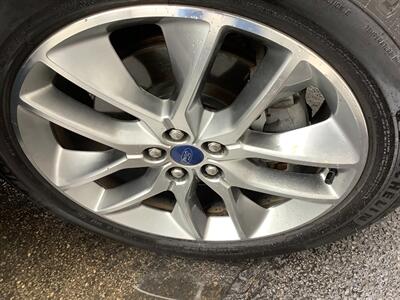 2015 Ford Edge Titanium   - Photo 43 - Crest Hill, IL 60403