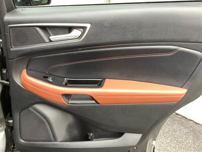 2015 Ford Edge Titanium   - Photo 25 - Crest Hill, IL 60403
