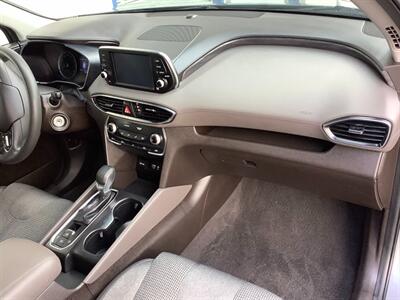 2019 Hyundai SANTA FE SE 2.4L   - Photo 35 - Crest Hill, IL 60403
