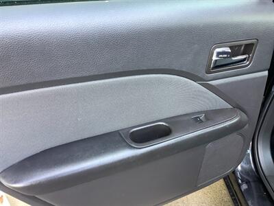 2012 Ford Fusion SE - Photo 20 - Crest Hill, IL 60403