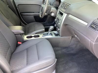 2012 Ford Fusion SE - Photo 26 - Crest Hill, IL 60403