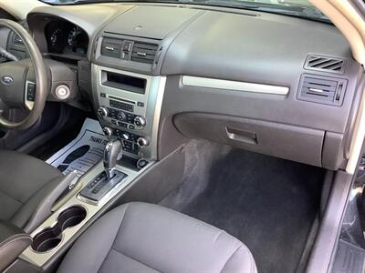 2012 Ford Fusion SE - Photo 27 - Crest Hill, IL 60403