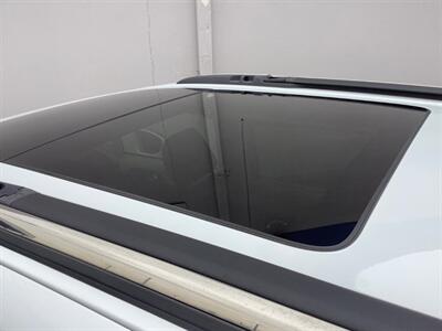 2021 Chrysler Pacifica Hybrid Limited   - Photo 49 - Crest Hill, IL 60403