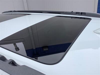 2021 Chrysler Pacifica Hybrid Limited   - Photo 48 - Crest Hill, IL 60403