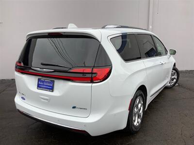 2021 Chrysler Pacifica Hybrid Limited   - Photo 7 - Crest Hill, IL 60403