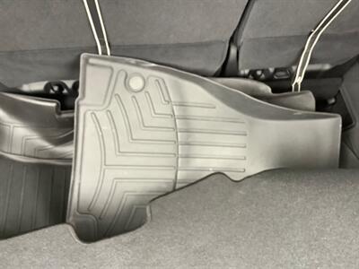 2021 Chrysler Pacifica Hybrid Limited   - Photo 60 - Crest Hill, IL 60403