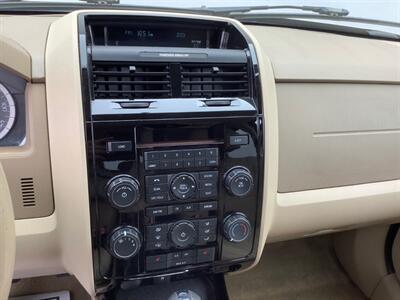 2010 Ford Escape Limited   - Photo 15 - Crest Hill, IL 60403